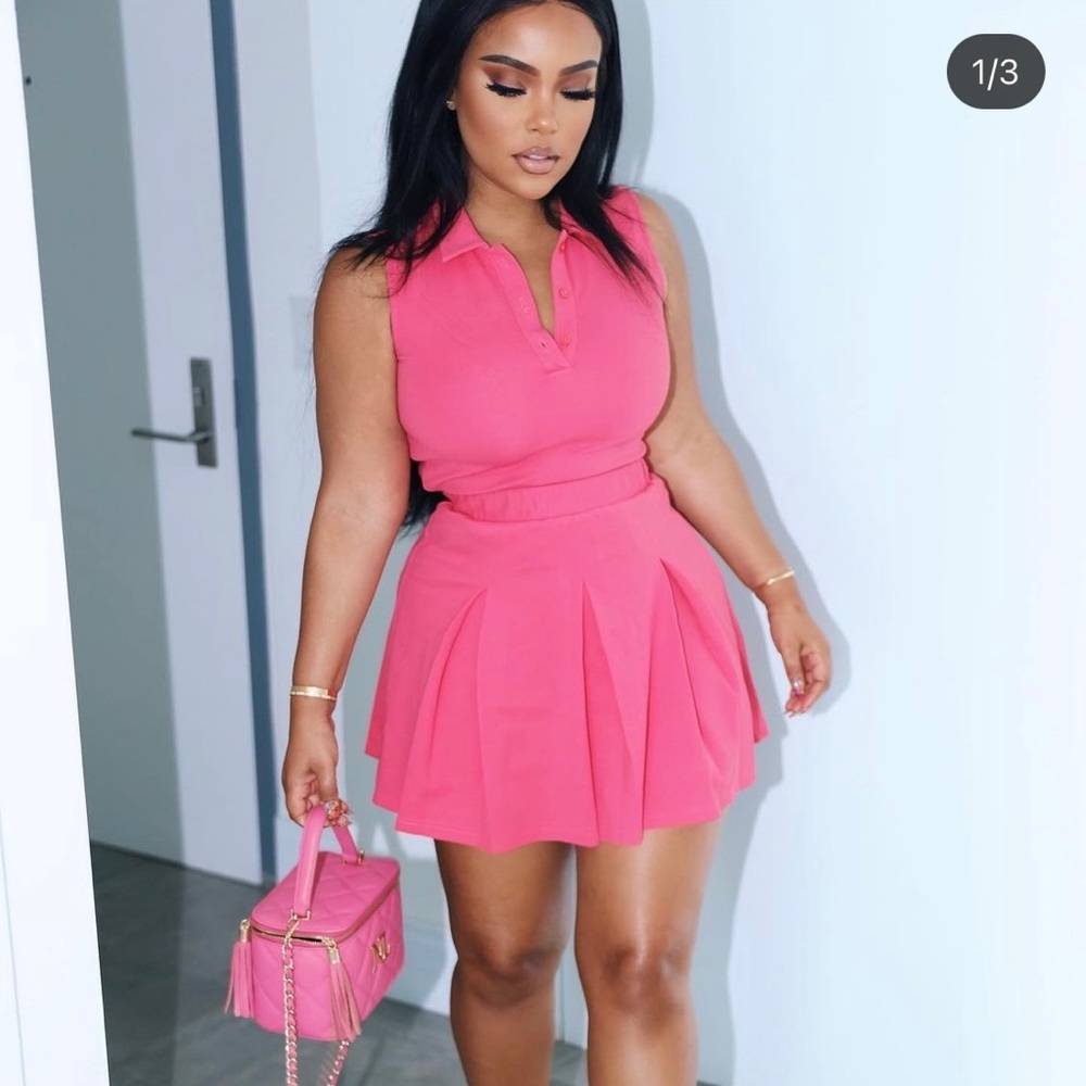 Hot pink matching tennis set